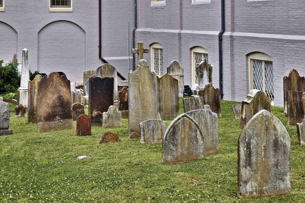 St. George's Churchyard – Princess Anne Street, Fredericksburg, Virginia