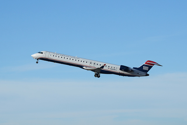 US Airways Canadair CRJ-600 N909FJ