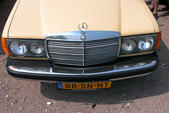 At a Mercedes W123-meeting: the front of an American version