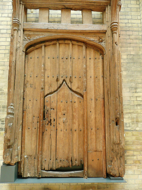 v+a museum, ipswich doorway