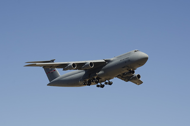 Lockheed C-5A 69-0011