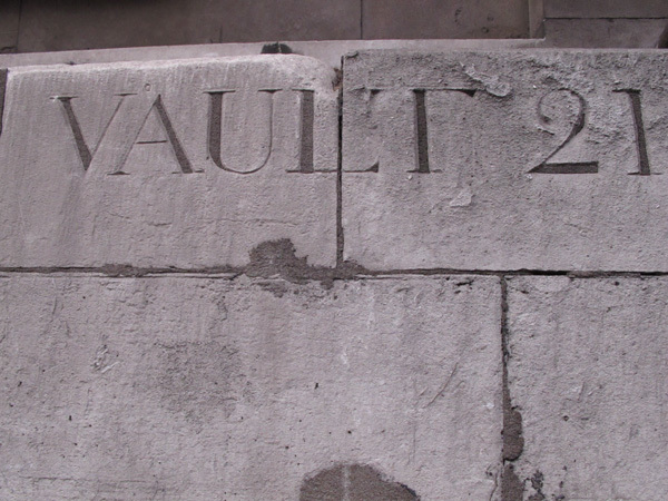 Vault 21