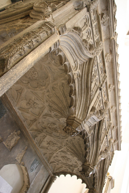 st.helen bishopsgate, london,tomb of hugh pemberton, c.1500, from st.martin outwich