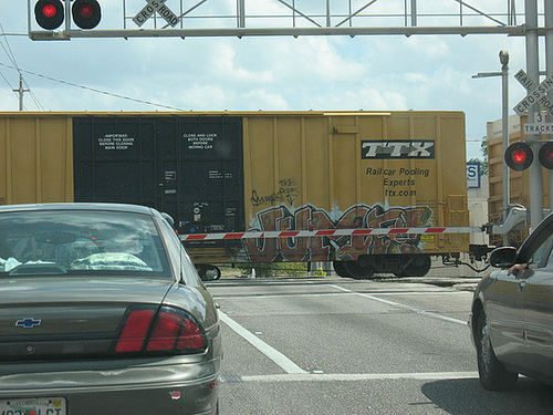 - train crossing