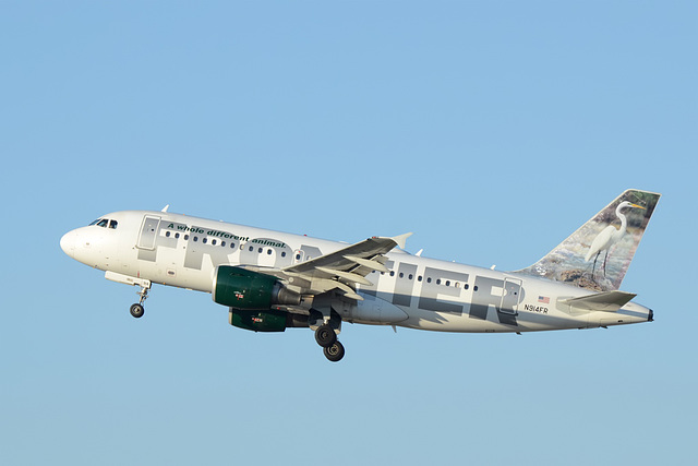 Frontier Airlines Airbus A319 N914FR