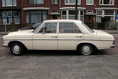 Mercedes day: 1970 Mercedes-Benz 230 Automatic