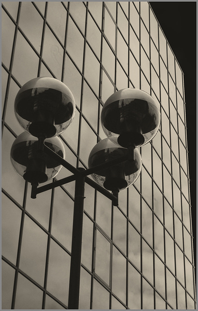 Canary Wharf lamps
