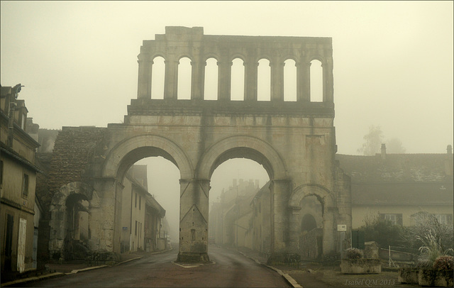 Autun, Porte d'Arroux