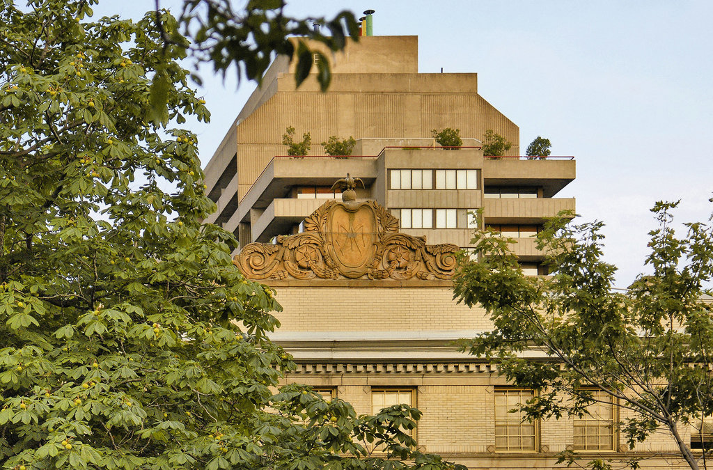 Mother House, Congrégation de Notre-Dame – Sherbrooke Street West, Montréal, Québec