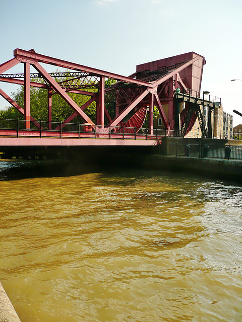 rotherhithe bascule bridge