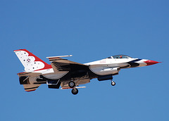 USAF Thunderbird General Dynamics F-16 Fighting Falcon