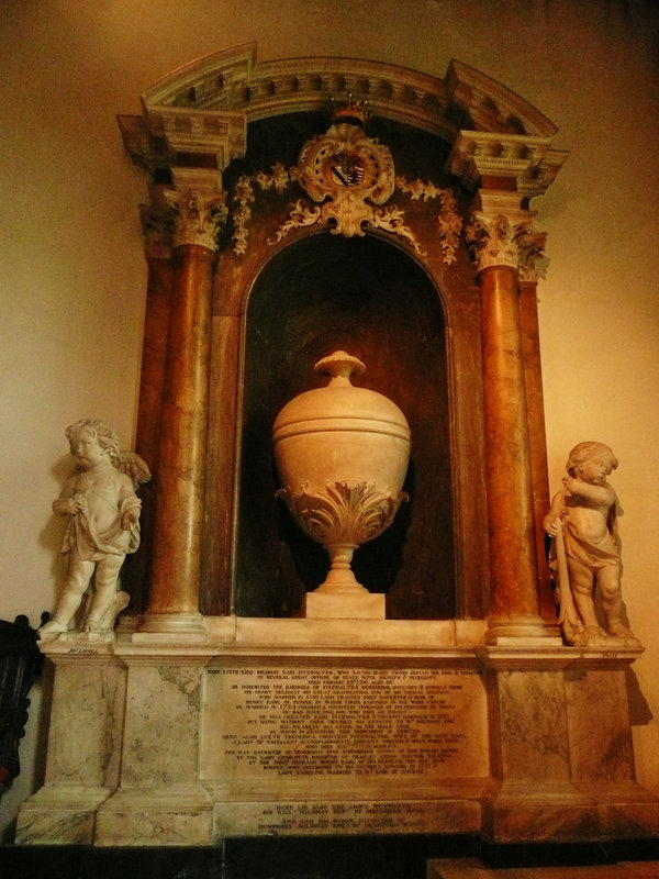 st. mary, chelmsford, essex, c18 large tomb to earl fitzwalter, benjamin mildmay, + 1756, by james lovell