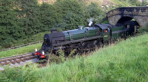 75029 Entering Goathland