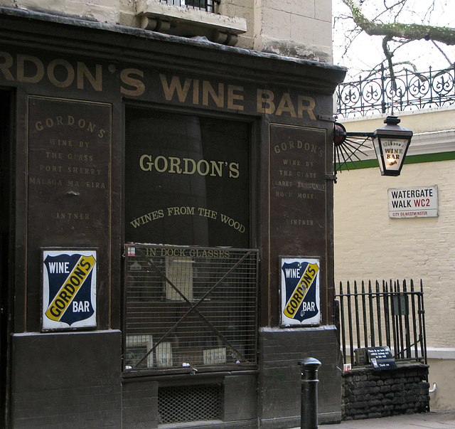 Gordon's wine bar