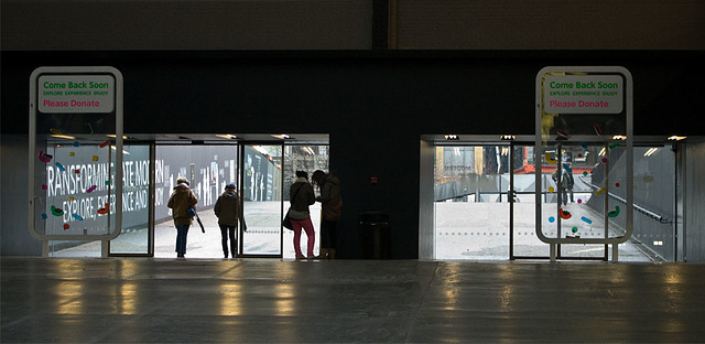 Tate doors