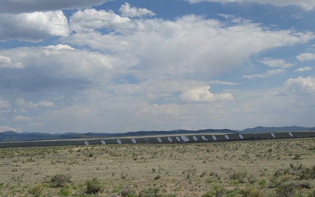Very Large Array National Radio Astronomy Observatory 2349a