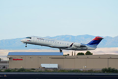 Delta Air Lines Canadair CL-600 N454SW