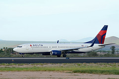 Delta Air Lines Boeing 737 N3751B