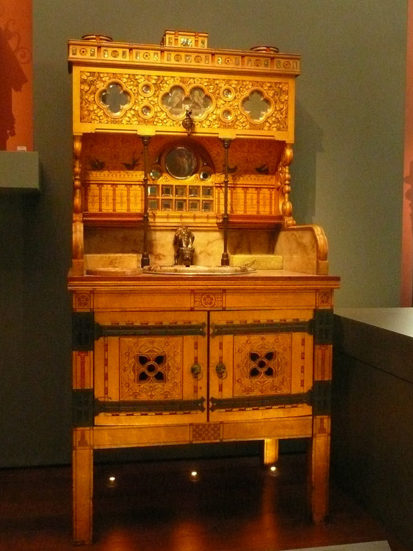 v+a, burges washstand