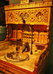 v+a, burges washstand