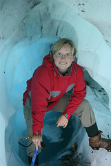 Susanne in a cave