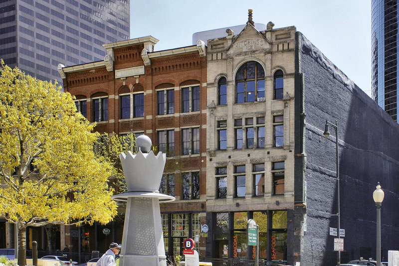 Market Street Rook – near 16th Street Mall, Denver, Colorado