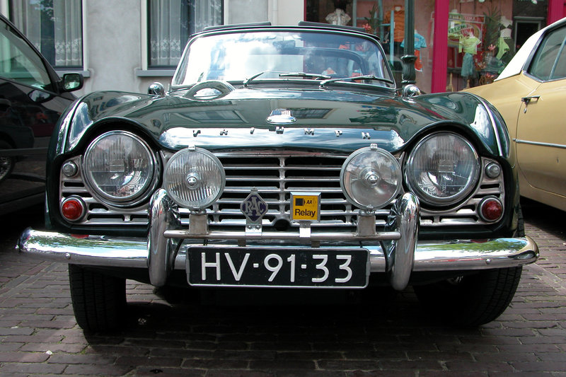 A visit to Wijk bij Duurstede - 1964 Triumph TR4