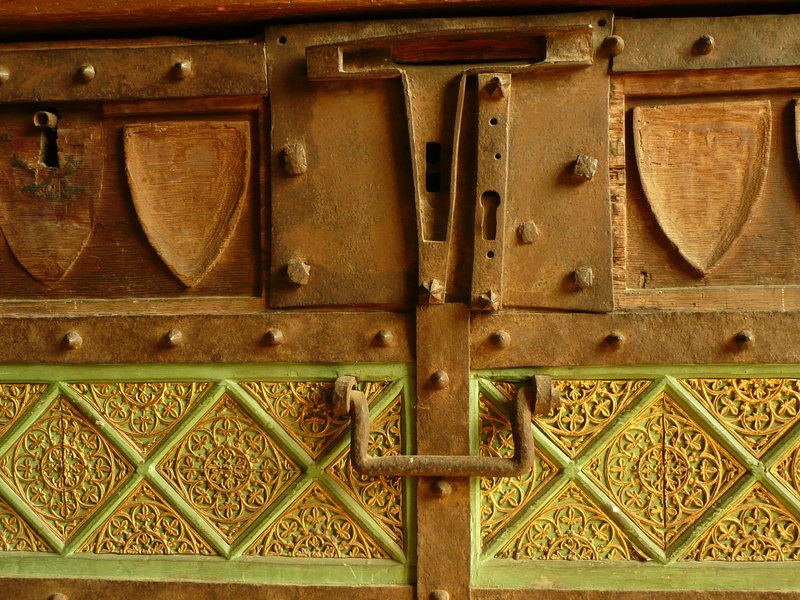 newport church, essex,this c13 chest with its lid painted inside as a reredos seems to have been a portable altar of some sort, despite the rulings against wooden rather than stone altars. it seems to date from c.1280 or so, but has been restored and re-l