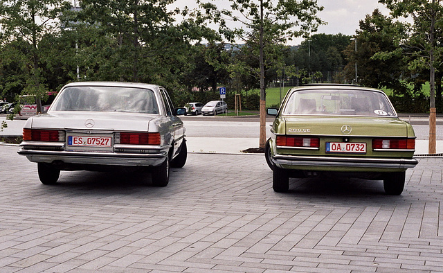 Visiting the Mercedes-Benz Museum: outside the museum