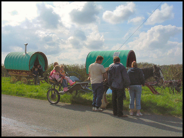 travellers near Hooky