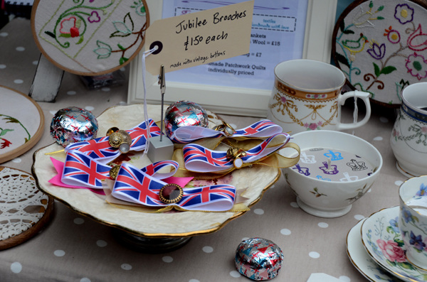 Jubilee brooches