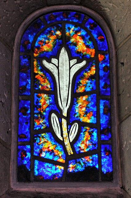 Petit vitrail de F. Décorchémont - Eglise de Beuzeville