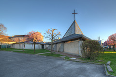Eglise Ste Bernadette de la Louviére