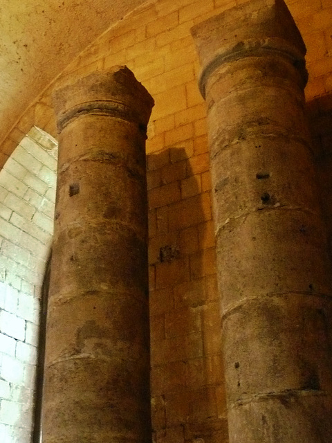 canterbury cathedral, c7 columns from reculver