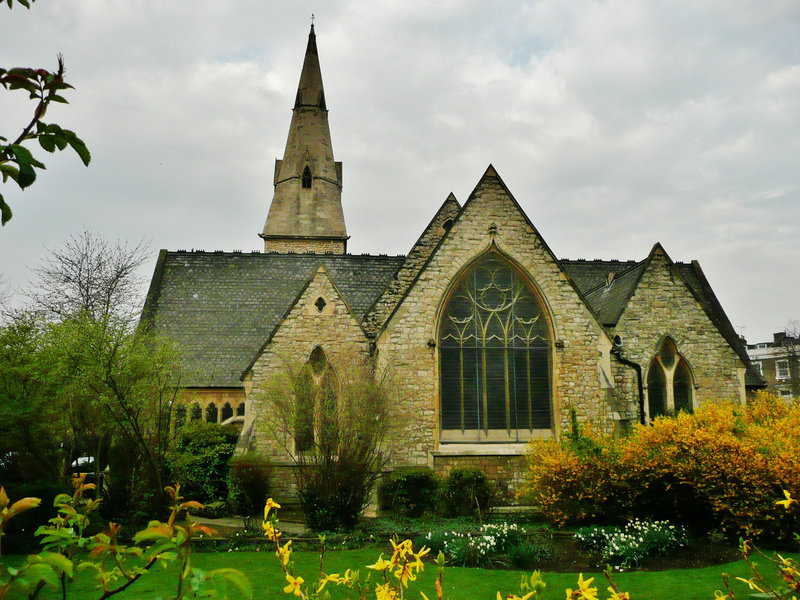 st.andrew thornhill sq., barnsbury, london