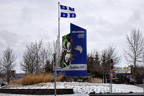 Bienvenu au Québec – Blackpool Border Crossing, St-Bernard-de-Lacolle, Québec