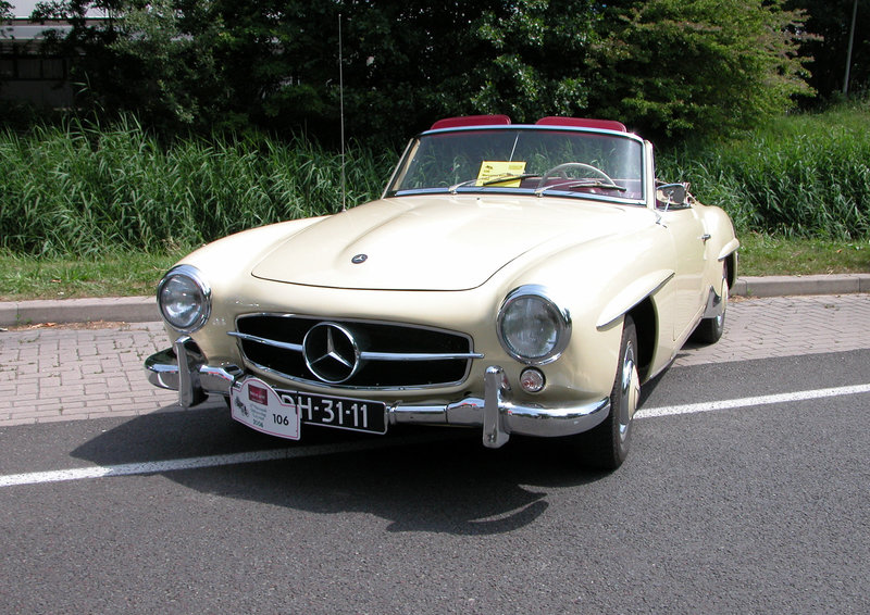 Mercs at the National Oldtimer Day: 1962 Mercedes-Benz 190 SL