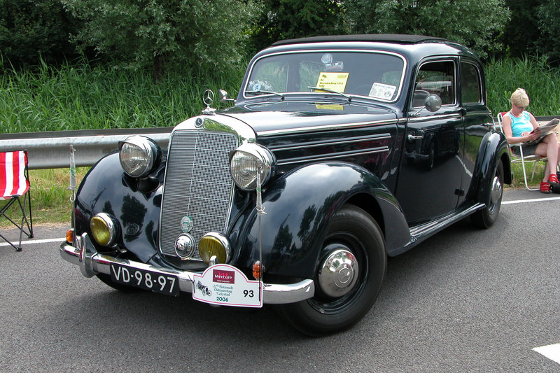 Mercs at the National Oldtimer Day: 1952 Mercedes-Benz 170 S