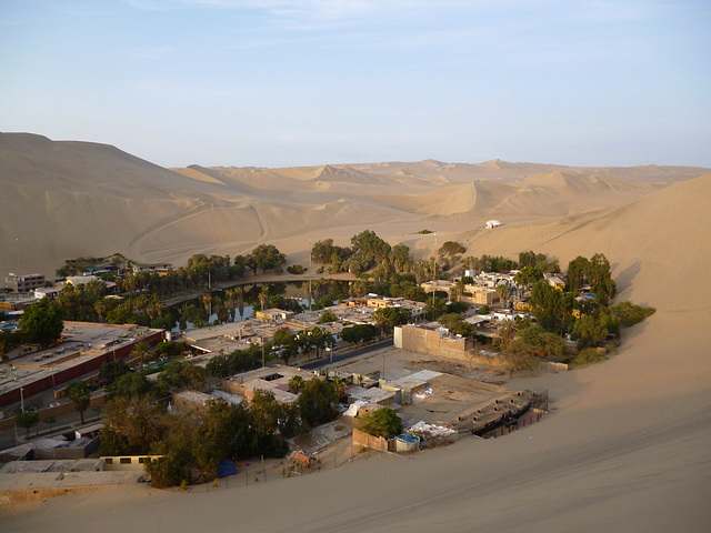 La Lagune Huacachina Pérou