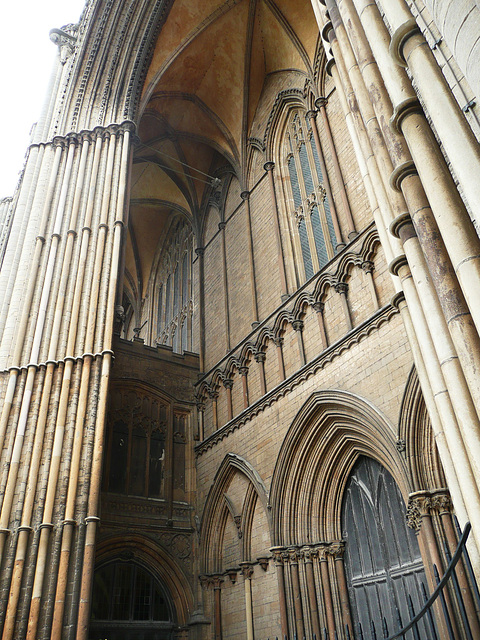 peterborough cathedral