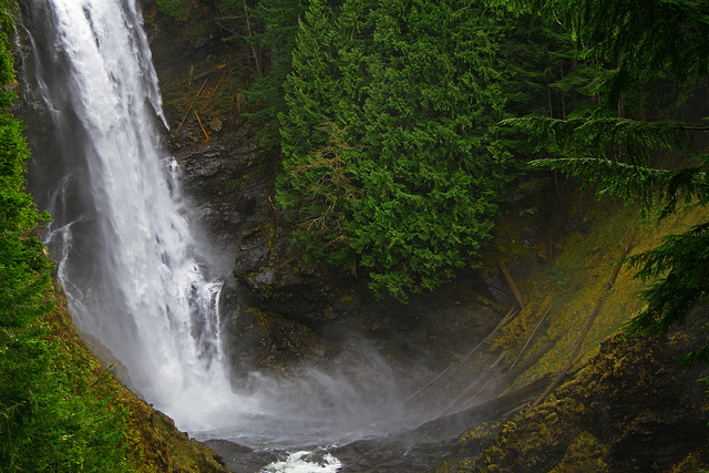 Middle Falls, Wallace River