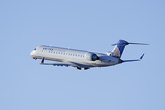 United Airlines Canadair CL-600 N742SK