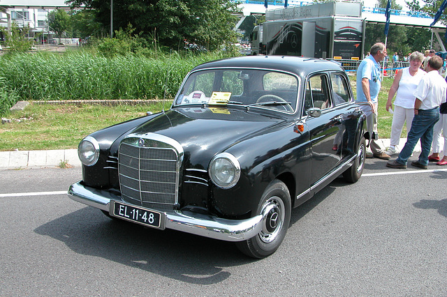 Mercs at the National Oldtimer Day: 1960 Mercedes-Benz 190