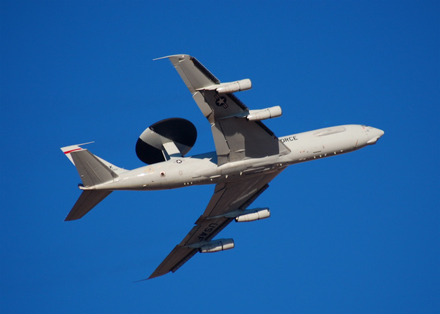 Boeing E-3B Sentry 77-0352