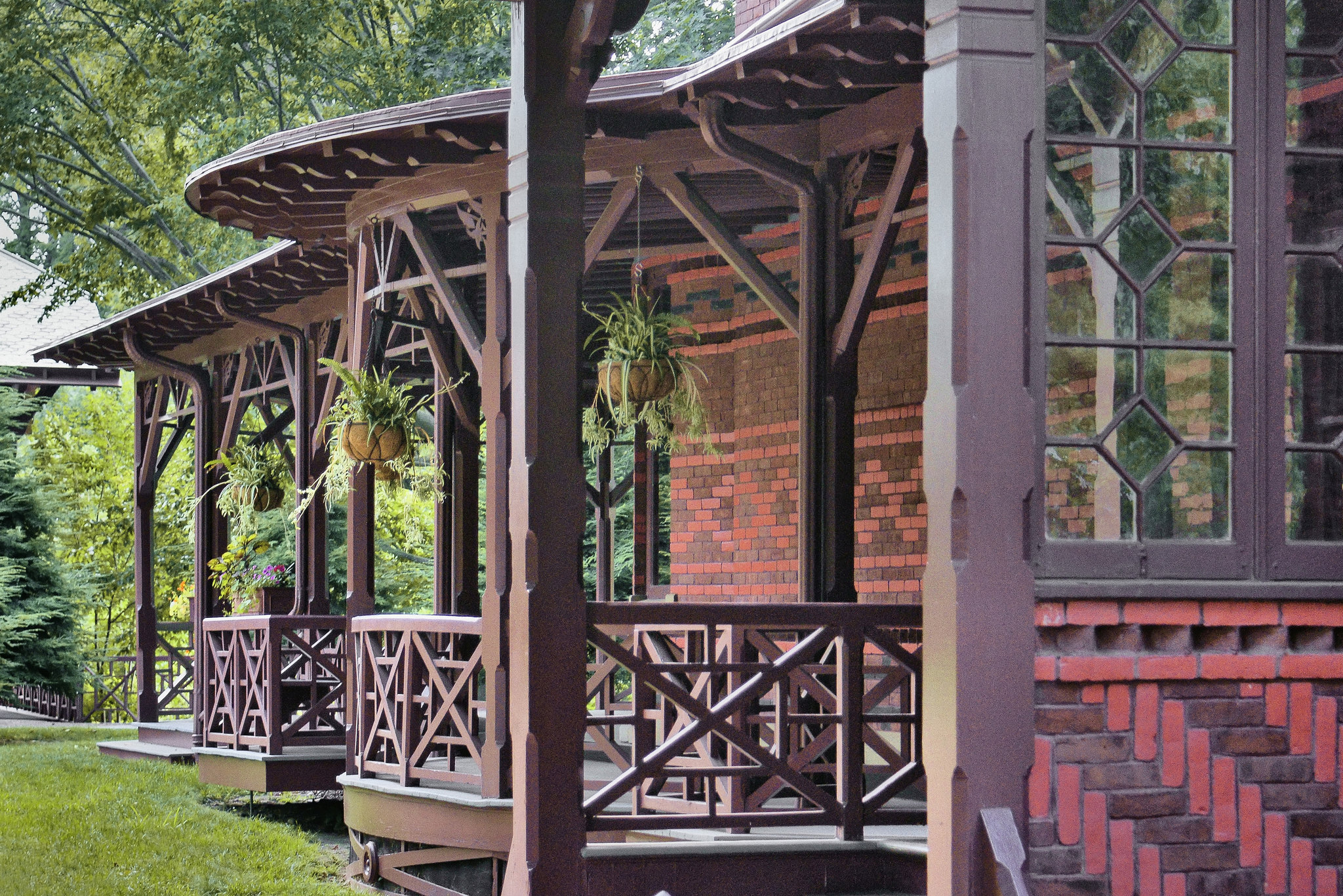 Mark Twain's Veranda – Hartford, Connecticut