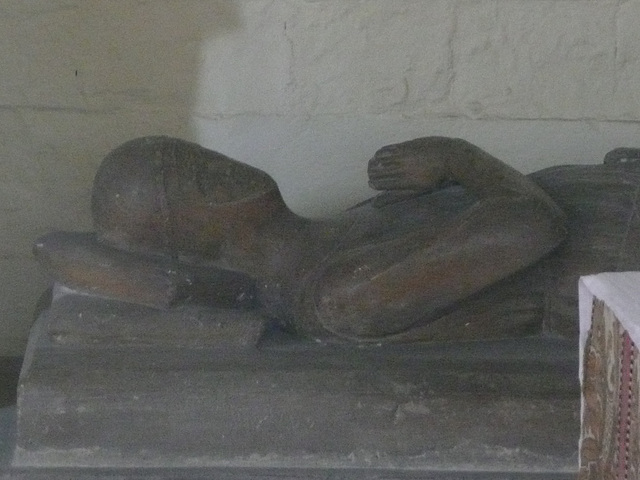 little shelford church, cambs, c14 wooden effigy of a knight, sir john de freville +1312