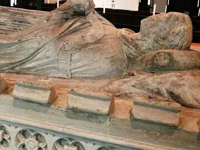 st.mary's church, luton, c14,monument to william wenlock, master of the farley hospital in luton, who died in 1392. note the crenellations around the tomb chest, they are not too common a design.