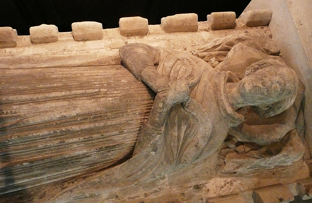 st.mary's church, luton,monument to william wenlock, master of the farley hospital in luton, who died in 1392. note the crenellations around the tomb chest, they are not too common a design.