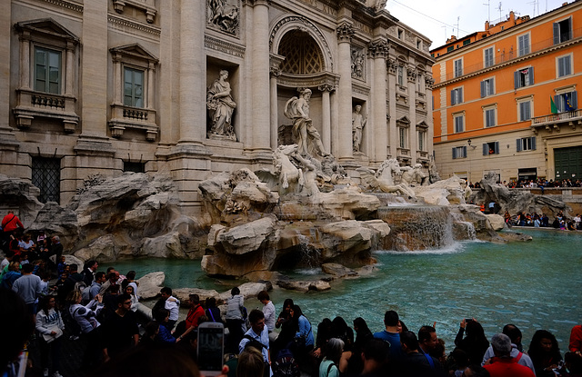 Rome Honeymoon Fuji XE-1 Trevi Fountain 4