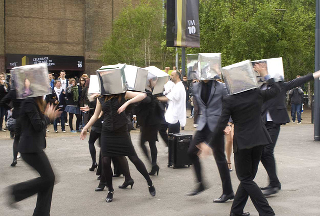 Strange goings-on at the Tate